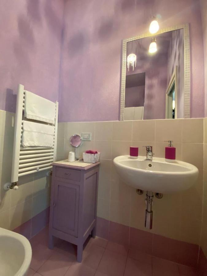 Rodello Bed & Breakfast Cascina Beatrice מראה חיצוני תמונה