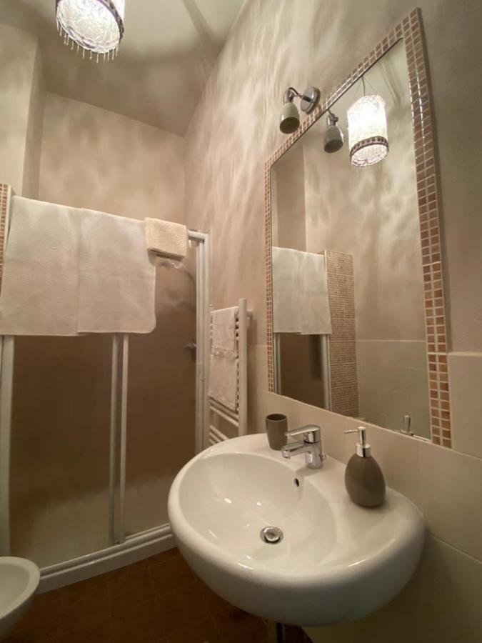 Rodello Bed & Breakfast Cascina Beatrice מראה חיצוני תמונה