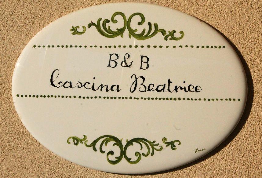 Rodello Bed & Breakfast Cascina Beatrice מראה חיצוני תמונה